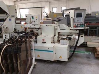 Macchina per la lavorazione del legno Activa Legnomac vende macchine per la lavorazione del legno. Macchina Bordatrice monolaterale marca IDM mod Activa 2004 USATA
