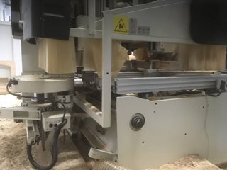 Macchina per la lavorazione del legno Author 600 kl Legnomac vende macchine per la lavorazione del legno. Macchina Centro di lavoro Morbidelli modello Author 600 KL 