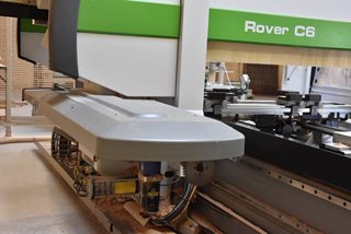 Macchina per la lavorazione del legno Rover c 6.50 Legnomac vende macchine per la lavorazione del legno. Macchina Centro di lavoro marca Biesse modello Rover C 6.50 anno 2005