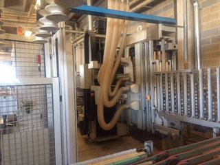 Macchina per la lavorazione del legno Vector 130 Legnomac vende macchine per la lavorazione del legno. Macchina Impianto BreMa VEKTOR 130 completo di carico e scarico anno 2007