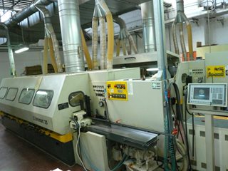 Macchina per la lavorazione del legno Unimat 23 Legnomac vende macchine per la lavorazione del legno. Macchina Scorniciatrice UNIMAT 23 Weinig